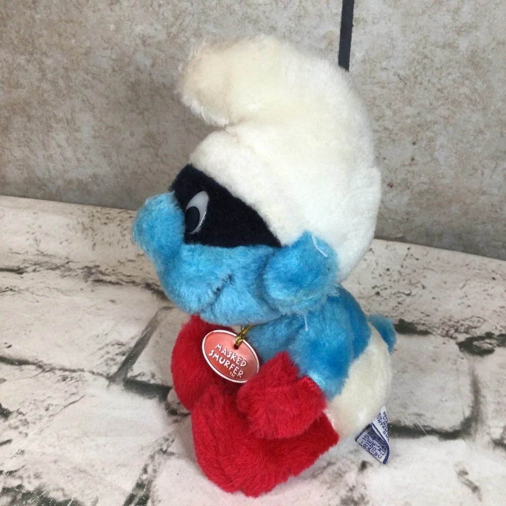Peyo gently used